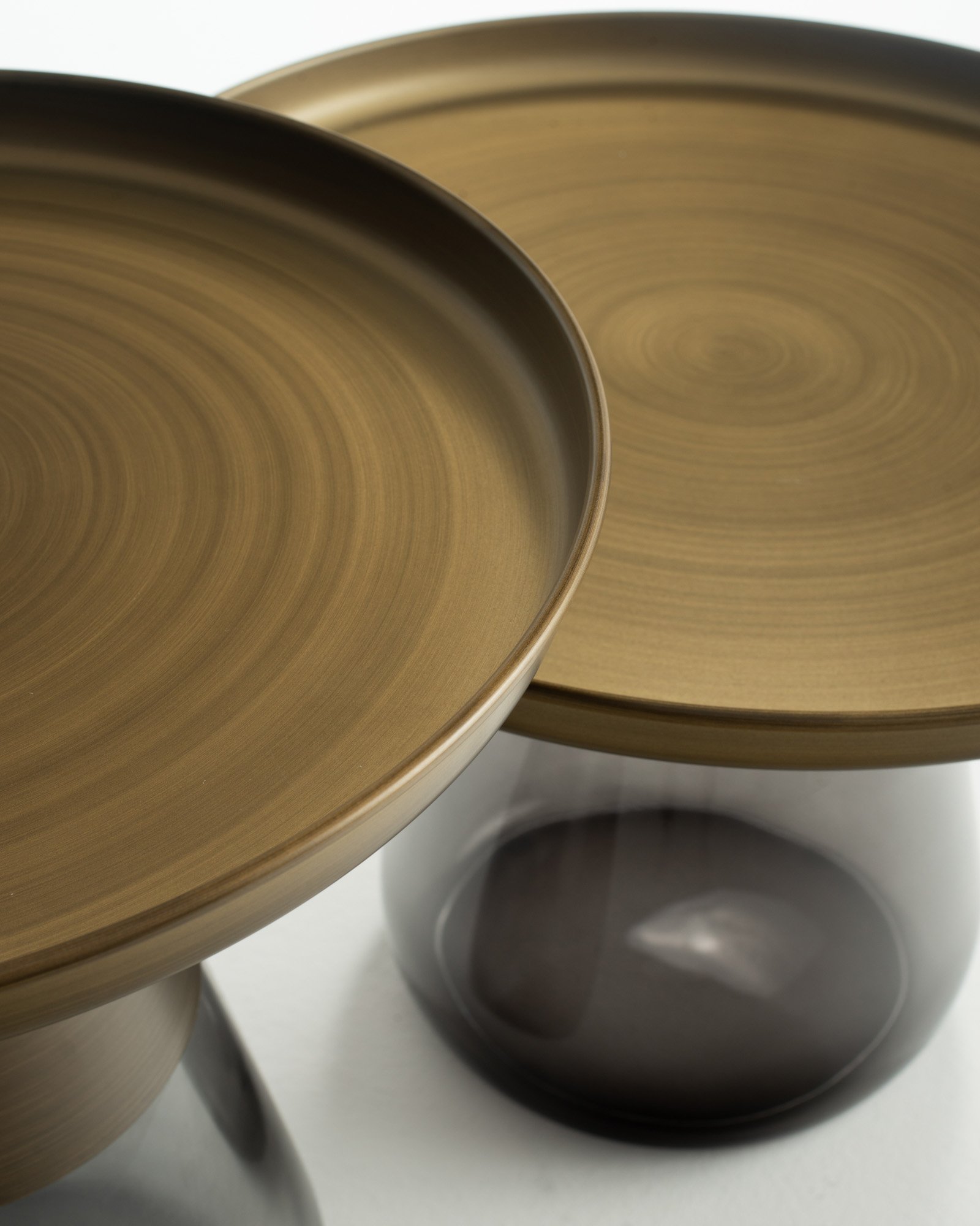 AMBER BRASS Table Thumbnail